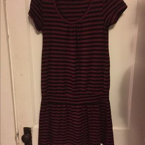 Old Navy summer shirtsleeve dress